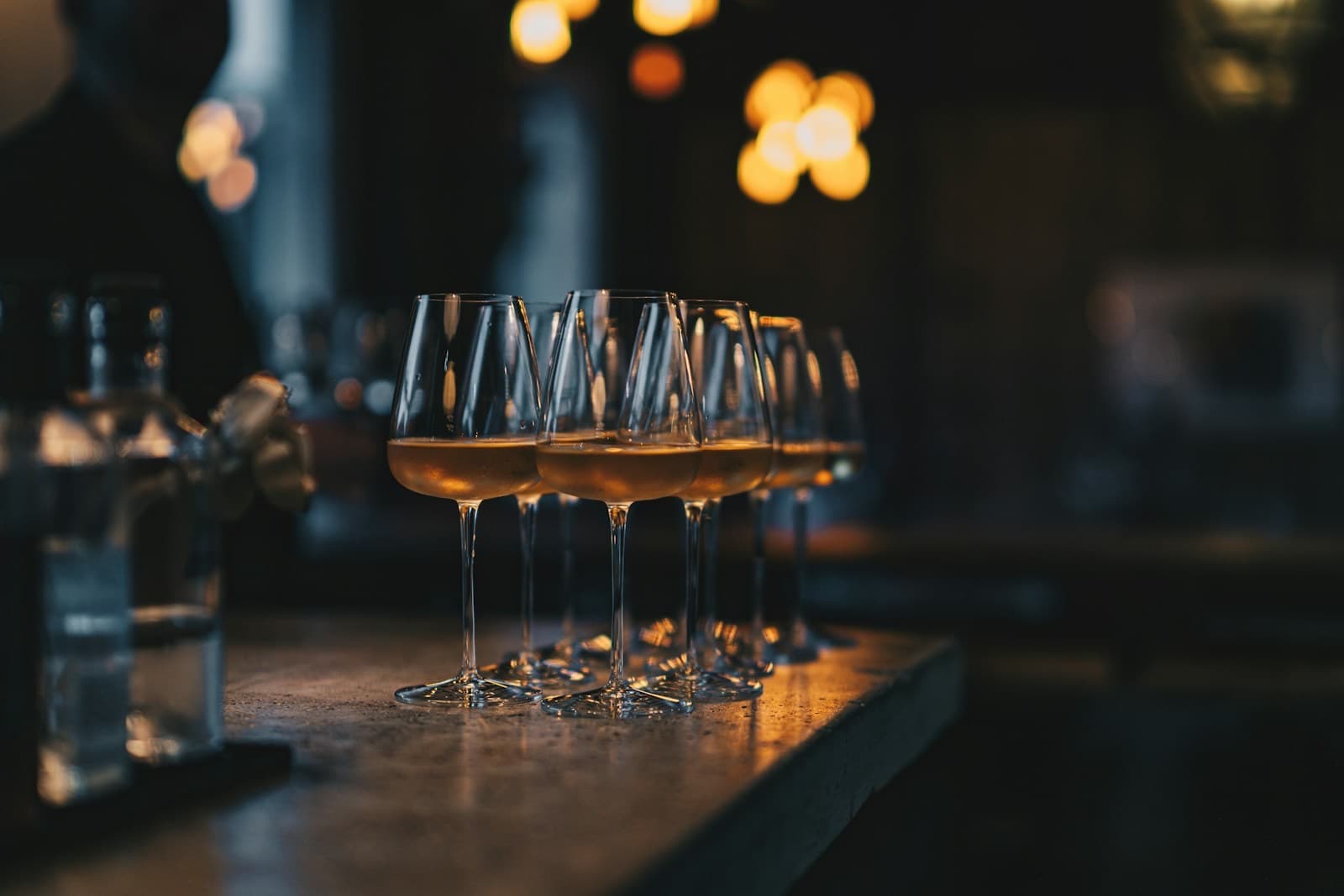 Apéro: Bar à vin nature, Mile End